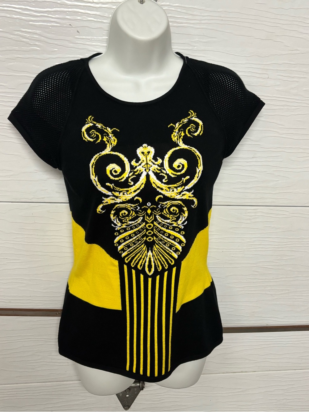 AUTHENTIC VERSACE COLLECTION NWOT Women Black & Yellow Knit Top Size 44 European